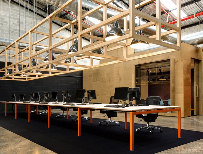 办公室装修独立和开放的优缺点